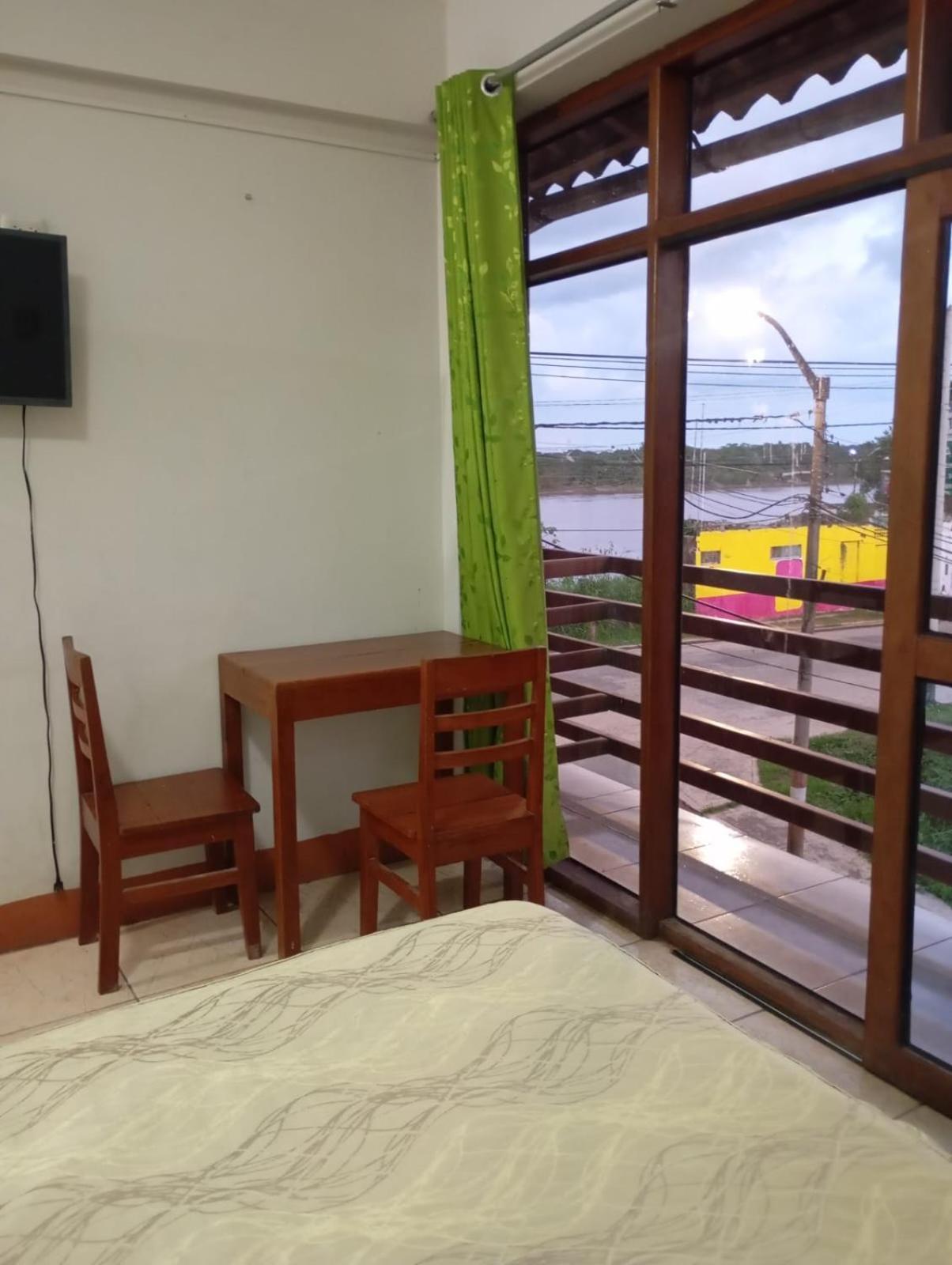 Hostal El Puerto Yurimaguas Exterior foto
